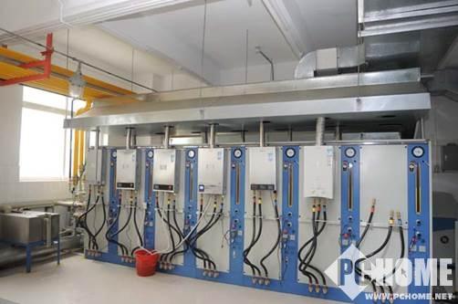 走进粤企500强的生产车间 探秘长征娱乐“智慧工厂”